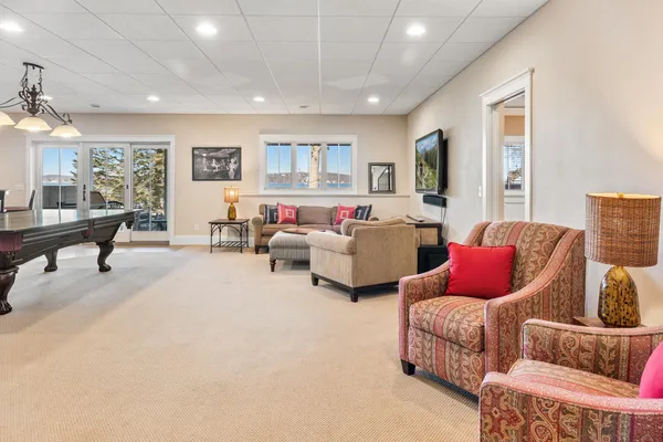 $3,849,000 | W3024 Longview Green Lake, Markesan, WI 53946