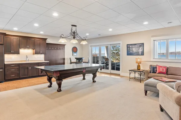 $3,849,000 | W3024 Longview Green Lake, Markesan, WI 53946