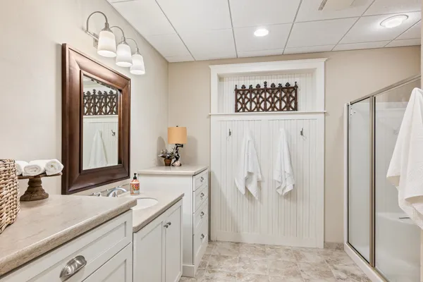 $3,849,000 | W3024 Longview Green Lake, Markesan, WI 53946