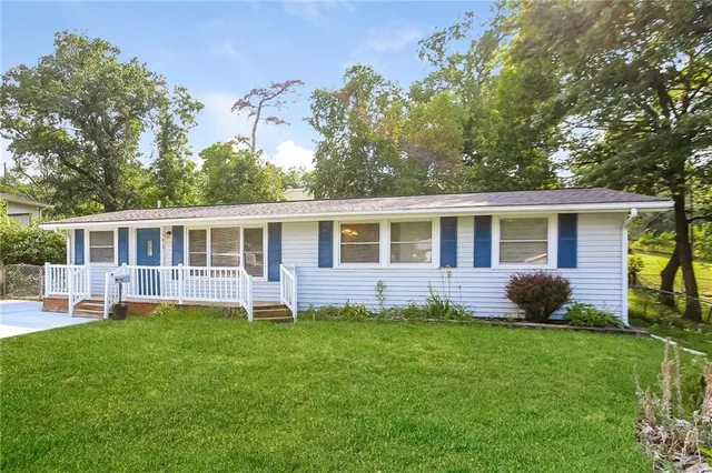 $1,910 | 5612 North Euclid Avenue, Kansas City, MO 64118