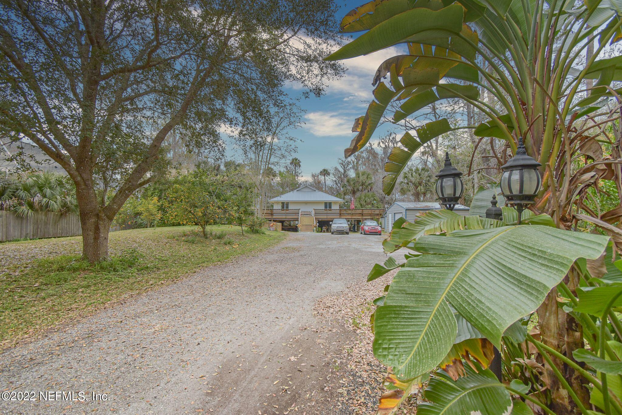 566 Clifton Road Crescent City, FL 32112 - Photo 16 of 41 a view of a park with large trees
