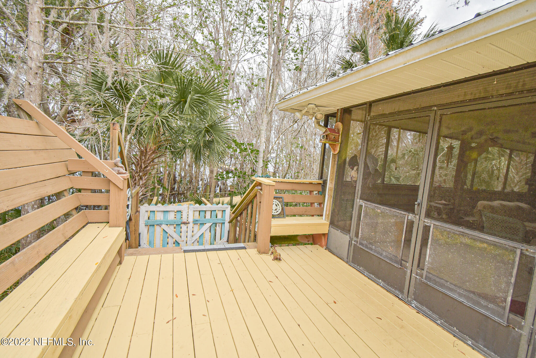 566 Clifton Road Crescent City, FL 32112 - Photo 9 of 41