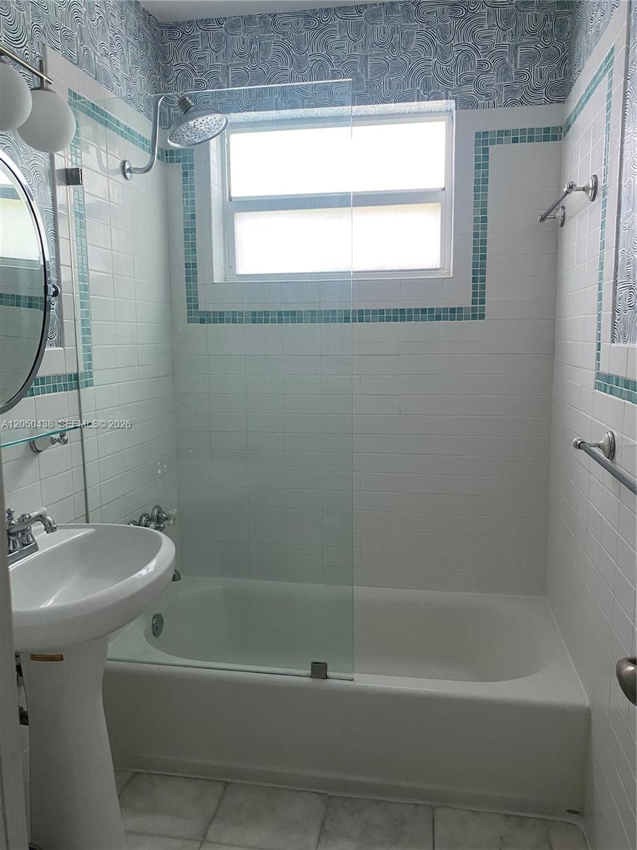 1242 Alton Road, Unit 205 Miami Beach, FL 33139 - Photo 16 of 25
