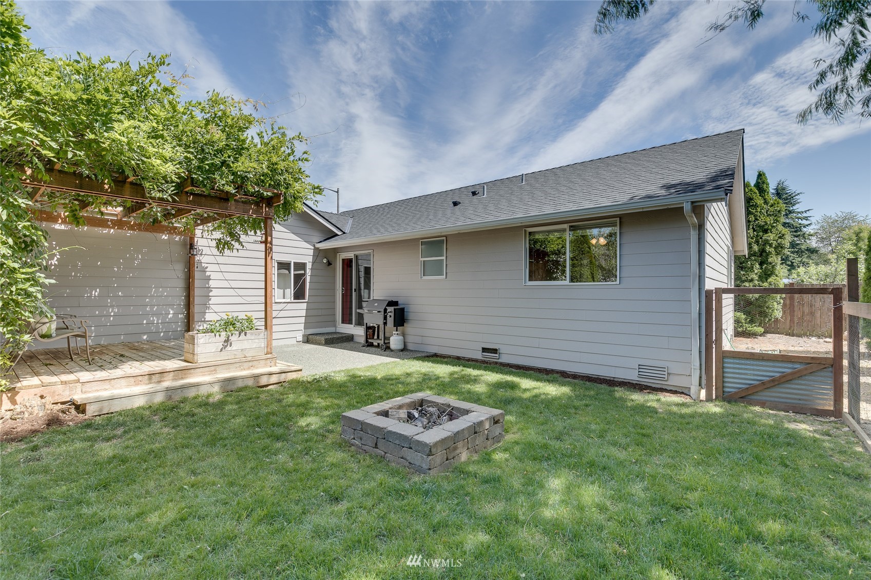 17258 Mountain View Road Southeast Monroe, WA 98272 - Photo 23 of 25 Gallery Image 23