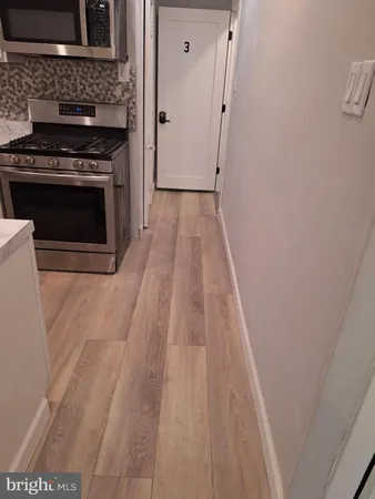 $985 | 5235 Oxford Avenue, Unit 3F, Philadelphia, PA 19124