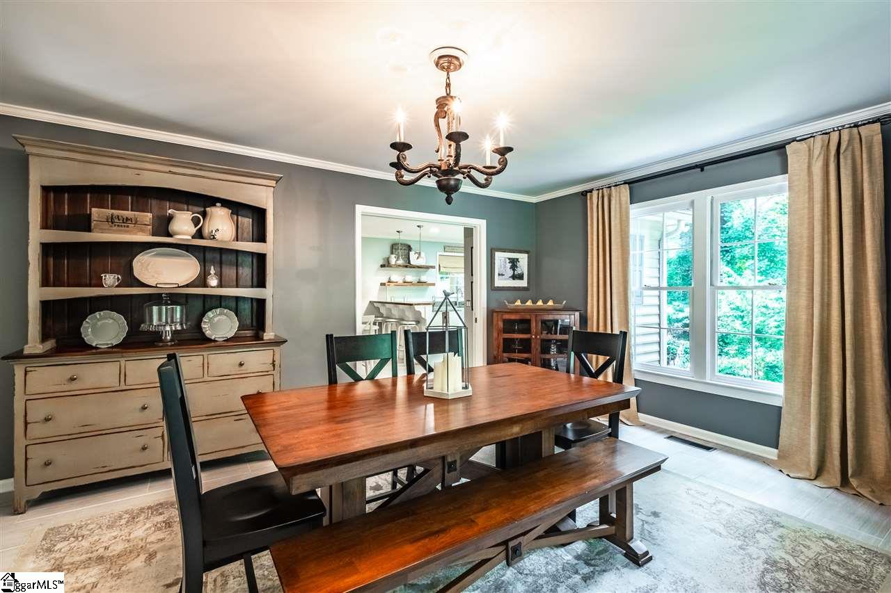 714 Richbourg Road Greenville, SC 29615 - Photo 2 of 31 Gallery Image 2