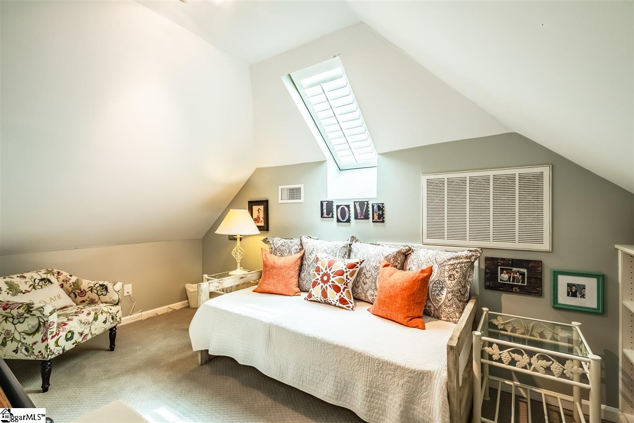 714 Richbourg Road Greenville, SC 29615 - Photo 23 of 31 Gallery Image 23