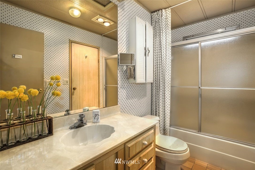 12630 Northeast 197th Street Bothell, WA 98011 - Photo 19 of 29 Gallery Image 19