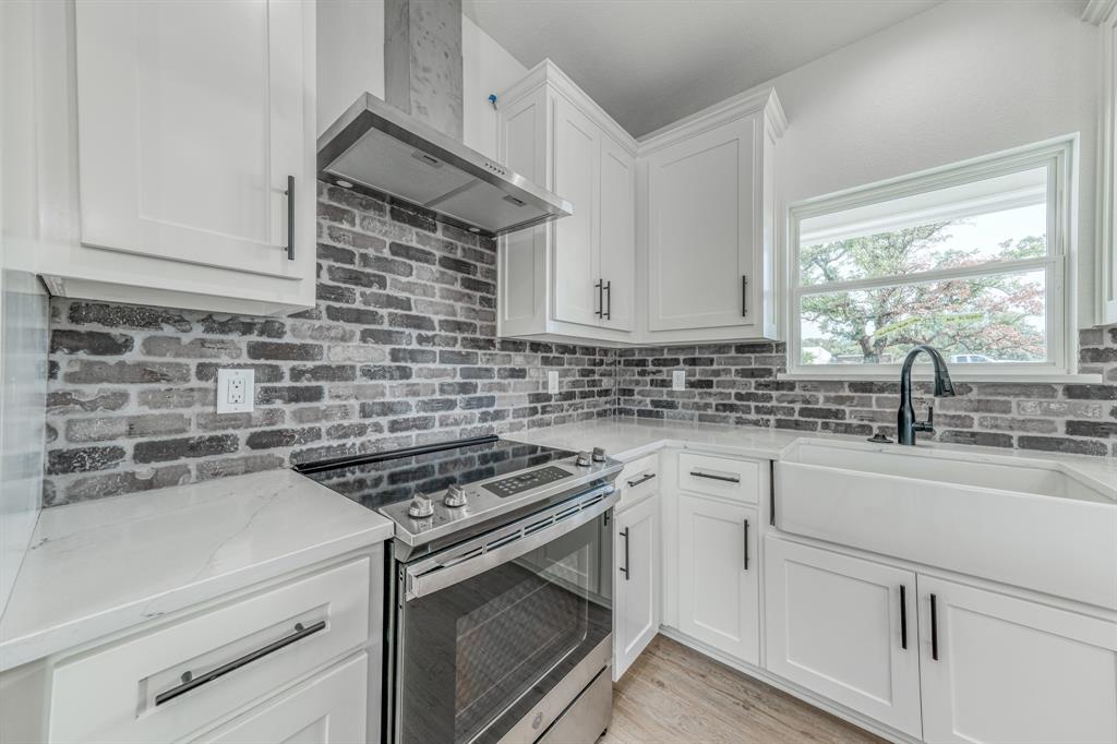 3451 Lucas Tbd County Road Paradise, TX 76073 - Photo 7 of 31