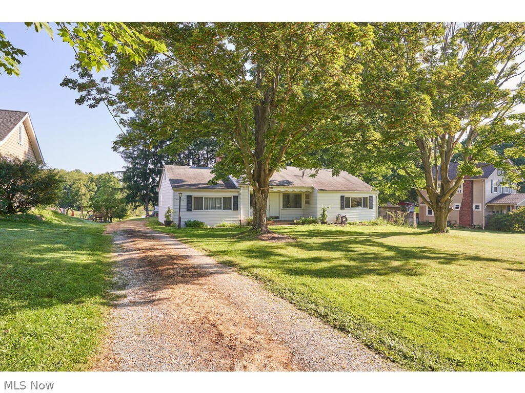 3453 Wadsworth Road Barberton, OH 44203 - Photo 2 of 28 Gallery Image 2