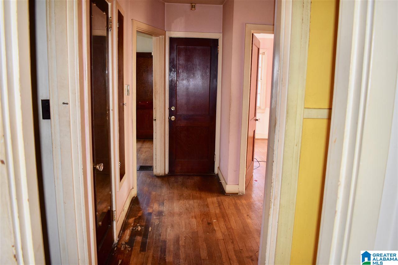 2817 23rd Street Southwest Birmingham, AL 35208 - Photo 11 of 18