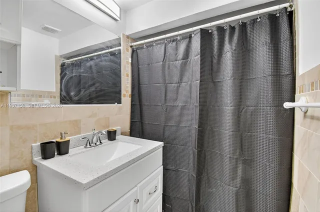 $534,999 | 643 Northeast 130th Street, North Miami, FL 33161