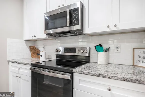 $399,999 | 219 Diamond Place, Gray, GA 31032