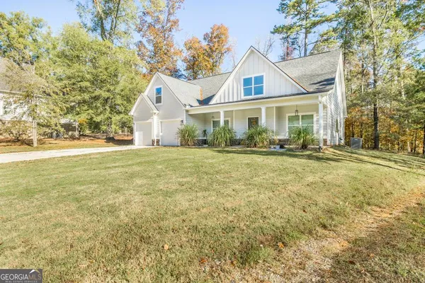 $399,999 | 219 Diamond Place, Gray, GA 31032