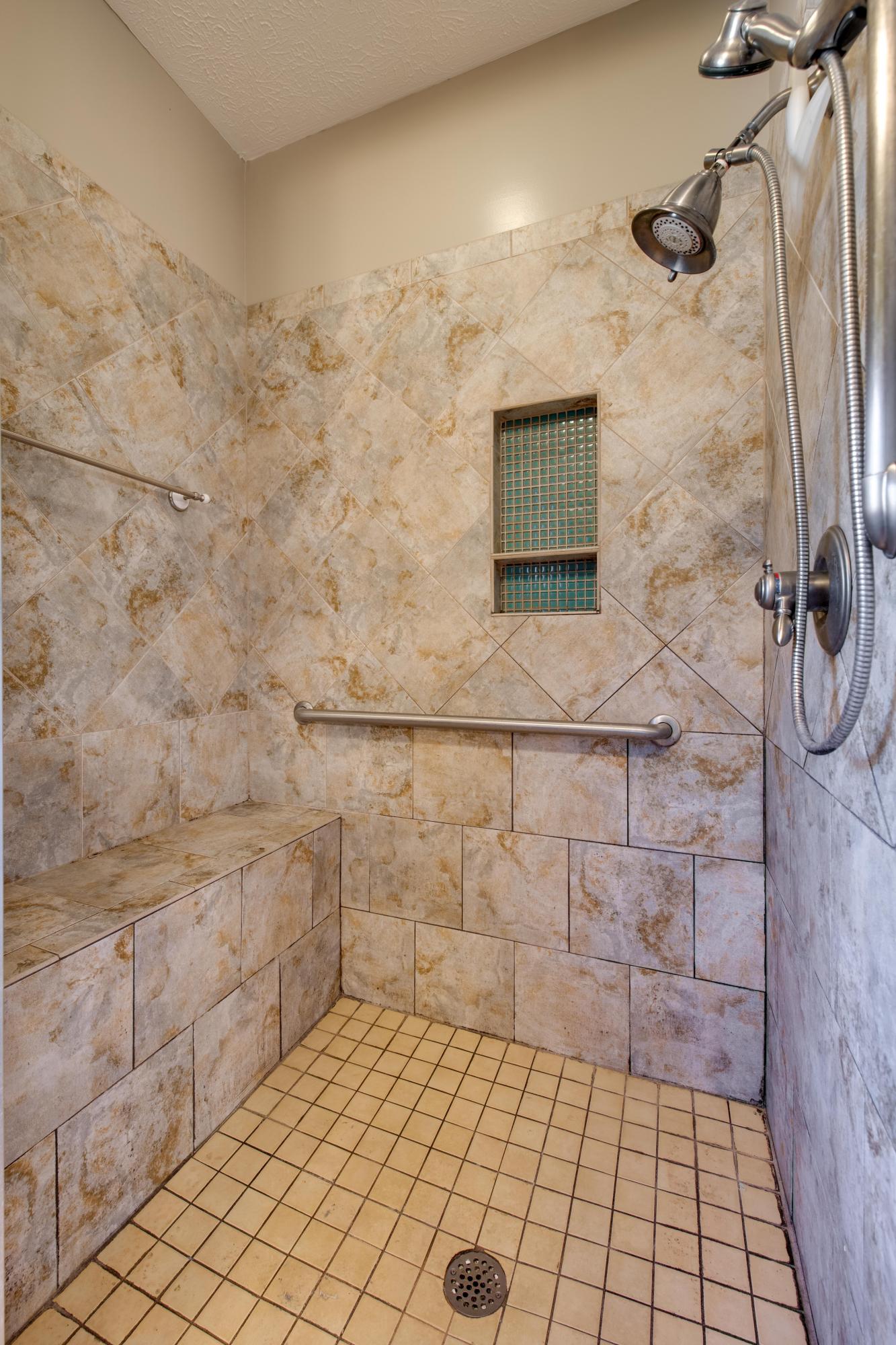 1882 Prigmore Road Chattanooga, TN 37412 - Photo 21 of 41 D85_1518