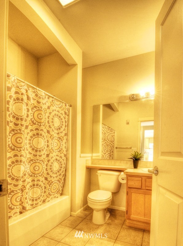 10850 Southeast 187th Lane Renton, WA 98055 - Photo 14 of 18 Gallery Image 14