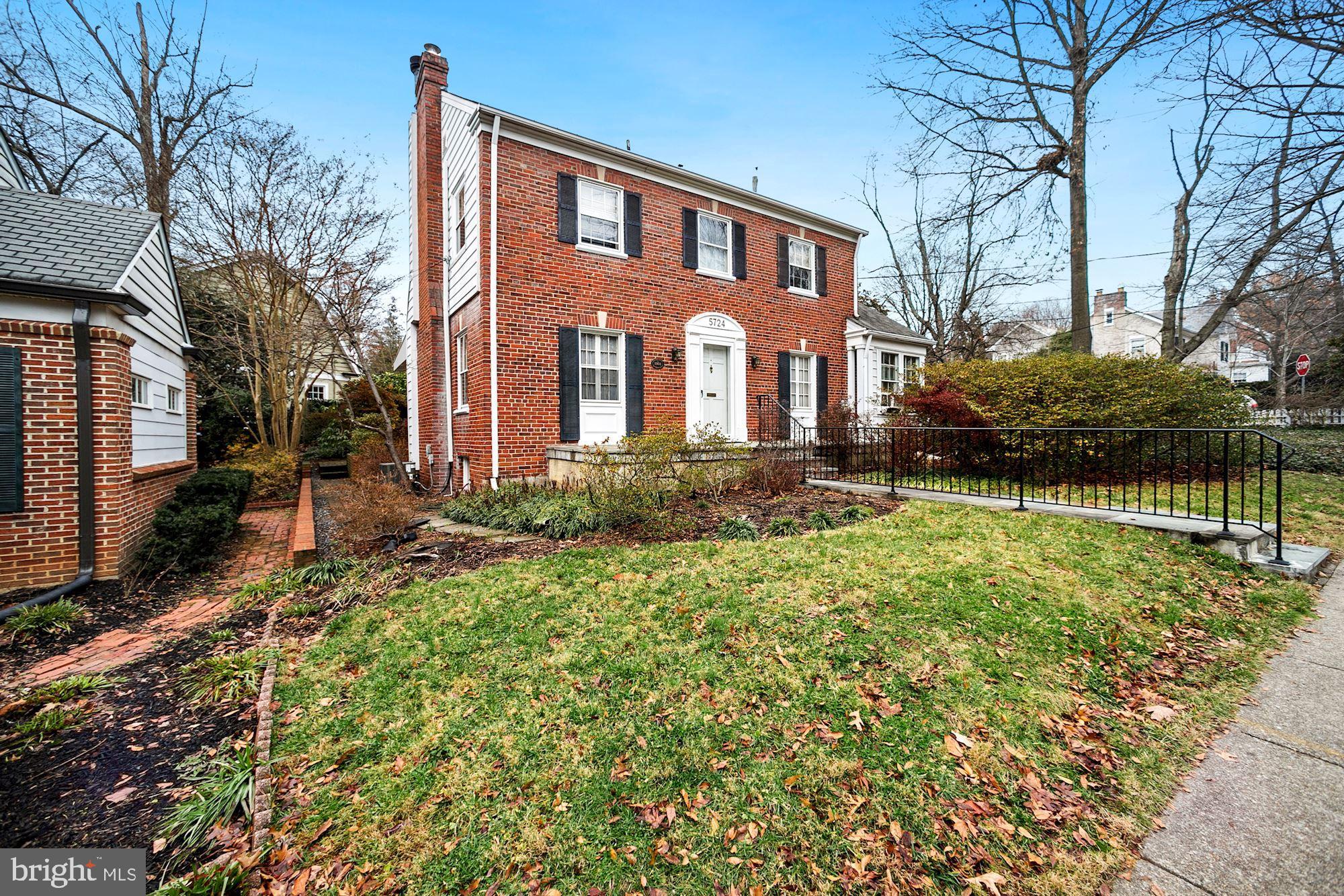 5724 Nebraska Avenue Northwest Washington, DC 20015 - Photo 2 of 28