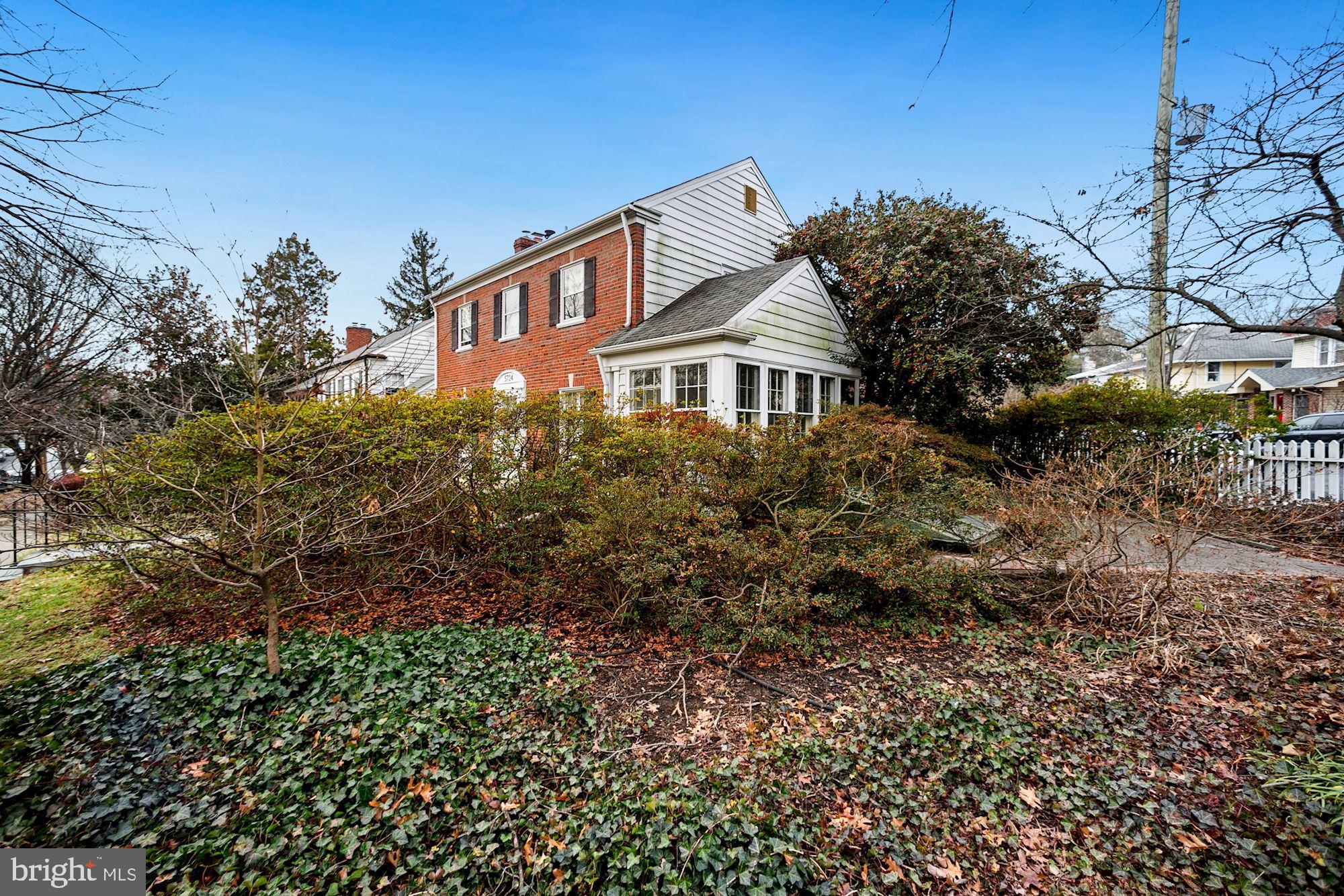 5724 Nebraska Avenue Northwest Washington, DC 20015 - Photo 27 of 28