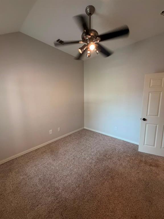 1012 Porter Place Sanger, TX 76266 - Photo 7 of 15