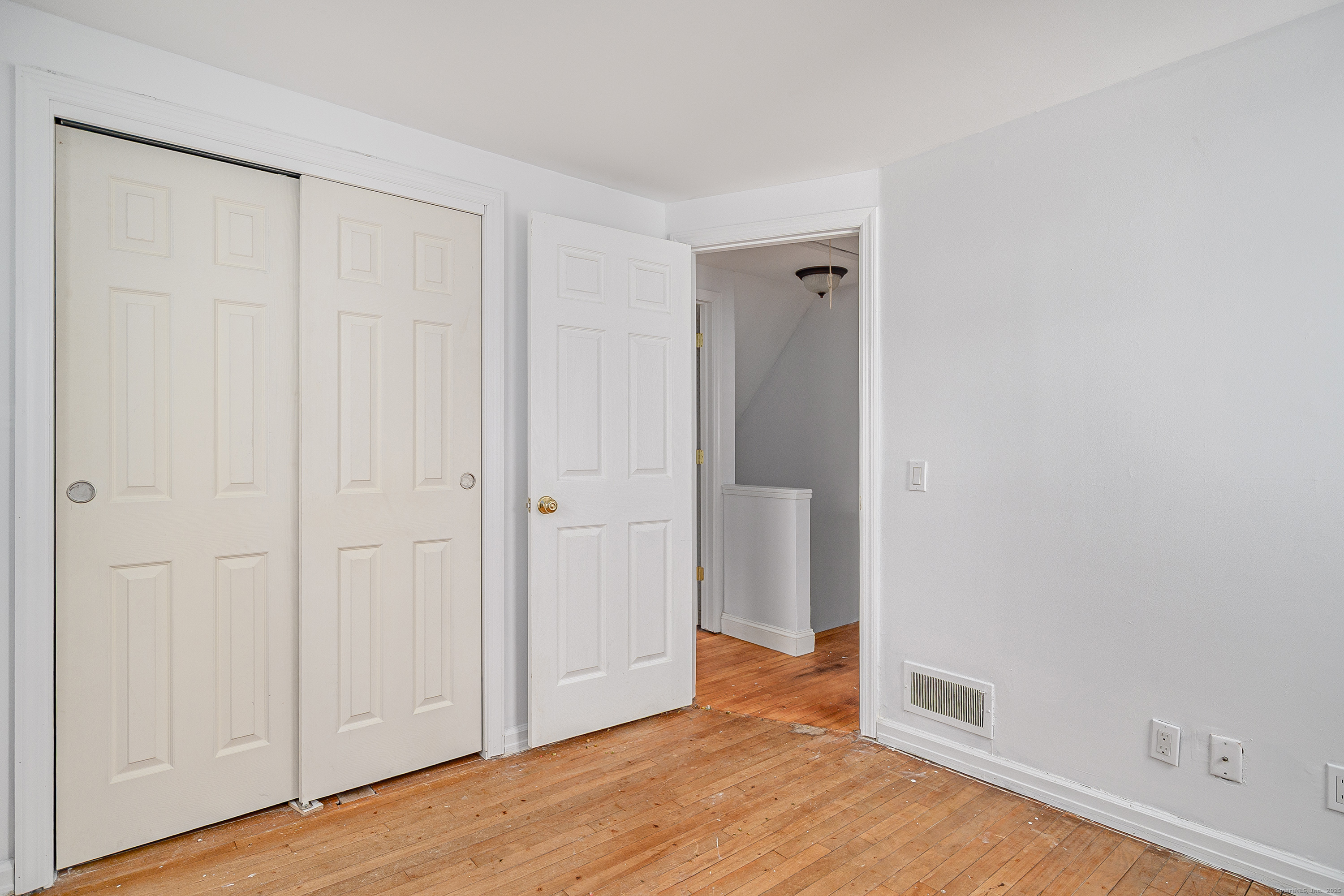 114 Sylvan Knoll Road Stamford, CT 06902 - Photo 13 of 23 a view of an empty room