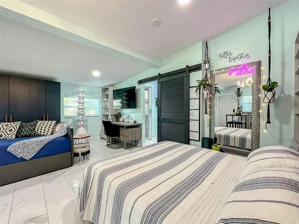 $2,100 | Undisclosed Address, Orlando, FL 32806