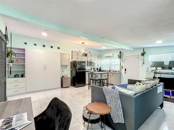 $2,100 | Undisclosed Address, Orlando, FL 32806