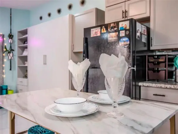 $2,100 | Undisclosed Address, Orlando, FL 32806