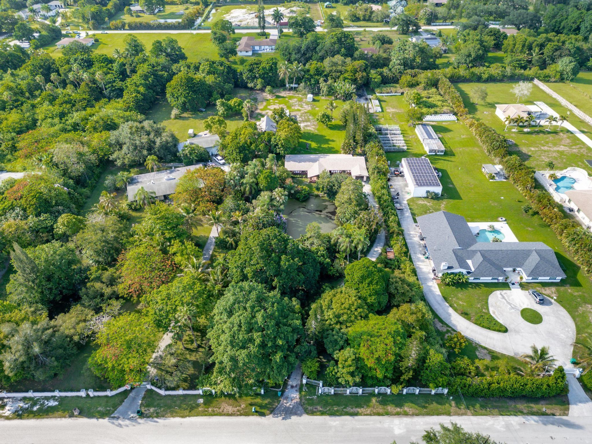 17501 Southwest 61st Court Southwest Ranches, FL 33331 - Photo 13 of 21 Photo 13
