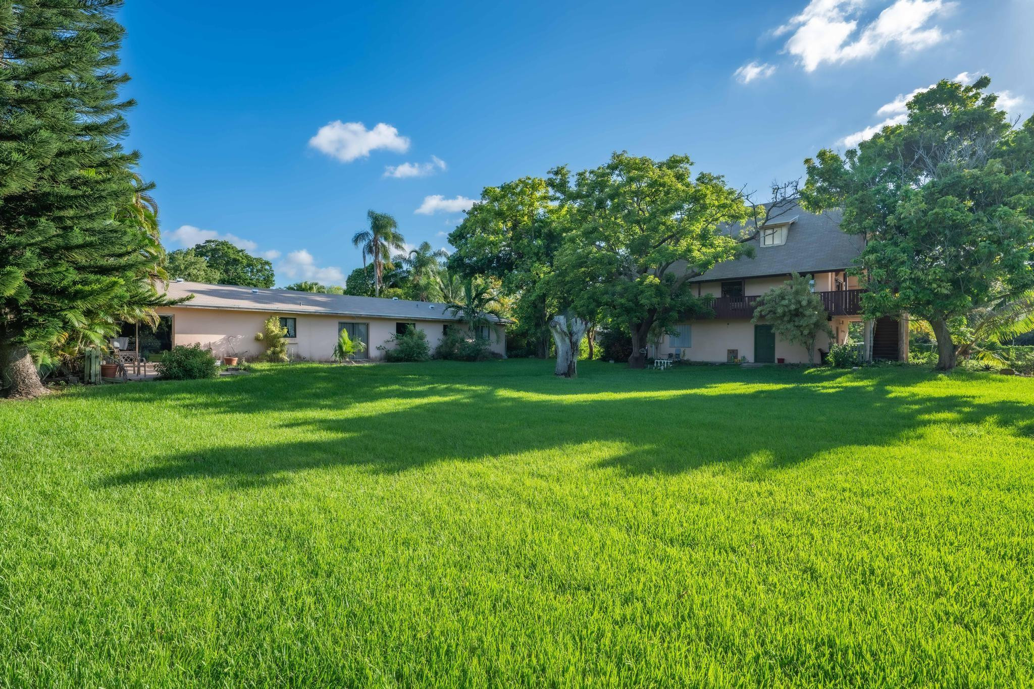 17501 Southwest 61st Court Southwest Ranches, FL 33331 - Photo 2 of 21 Photo 2