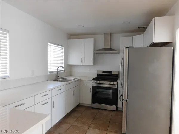 $1,950 | 4524 Fulton Place, Las Vegas, NV 89107