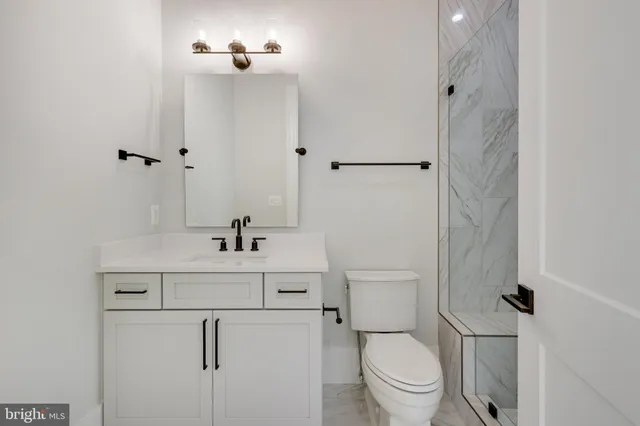 $5,489,000 | 725 Lawton Street, McLean, VA 22101