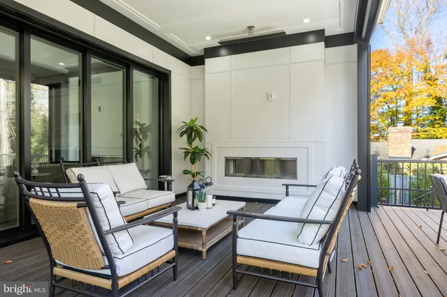 $5,489,000 | 725 Lawton Street, McLean, VA 22101