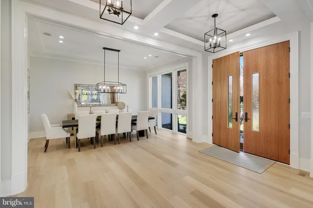 $5,489,000 | 725 Lawton Street, McLean, VA 22101