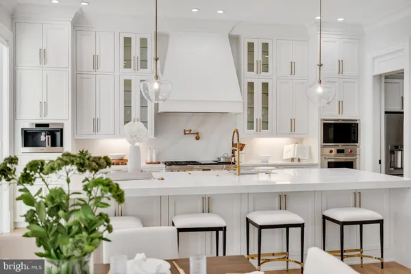 $5,489,000 | 725 Lawton Street, McLean, VA 22101