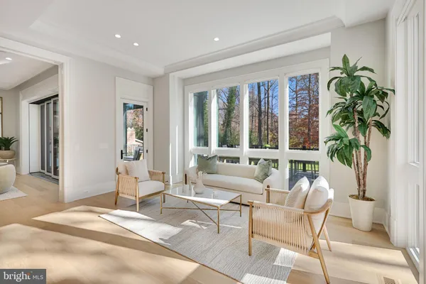 $5,489,000 | 725 Lawton Street, McLean, VA 22101