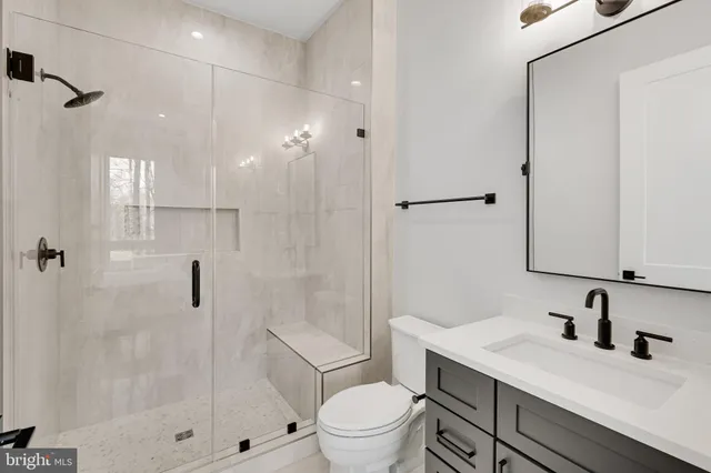 $5,489,000 | 725 Lawton Street, McLean, VA 22101