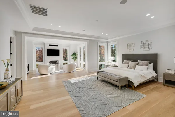 $5,489,000 | 725 Lawton Street, McLean, VA 22101