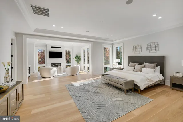 $5,489,000 | 725 Lawton Street, McLean, VA 22101