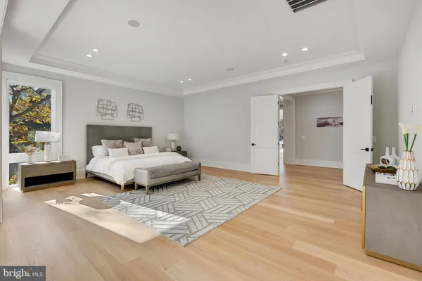 $5,489,000 | 725 Lawton Street, McLean, VA 22101