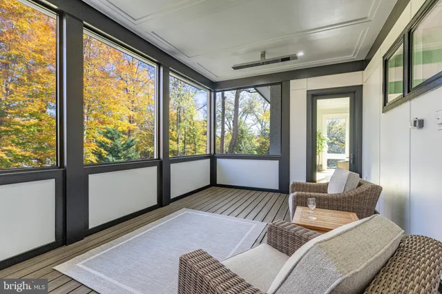 $5,489,000 | 725 Lawton Street, McLean, VA 22101