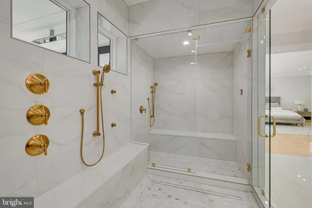 $5,489,000 | 725 Lawton Street, McLean, VA 22101