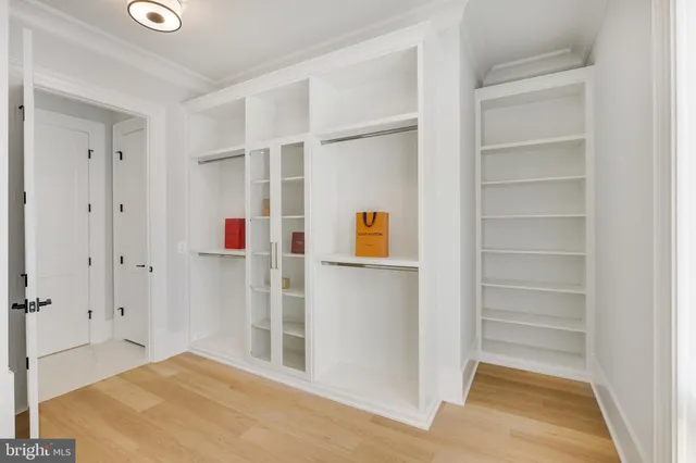 $5,489,000 | 725 Lawton Street, McLean, VA 22101