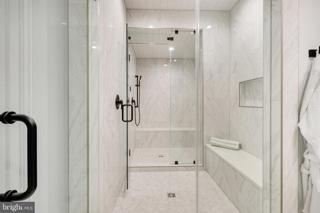 $5,489,000 | 725 Lawton Street, McLean, VA 22101