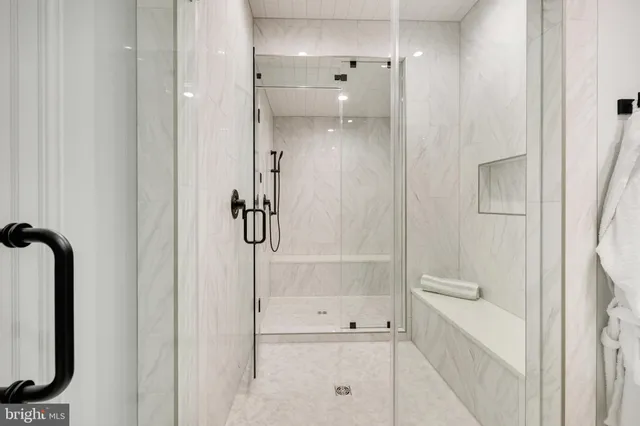 $5,489,000 | 725 Lawton Street, McLean, VA 22101