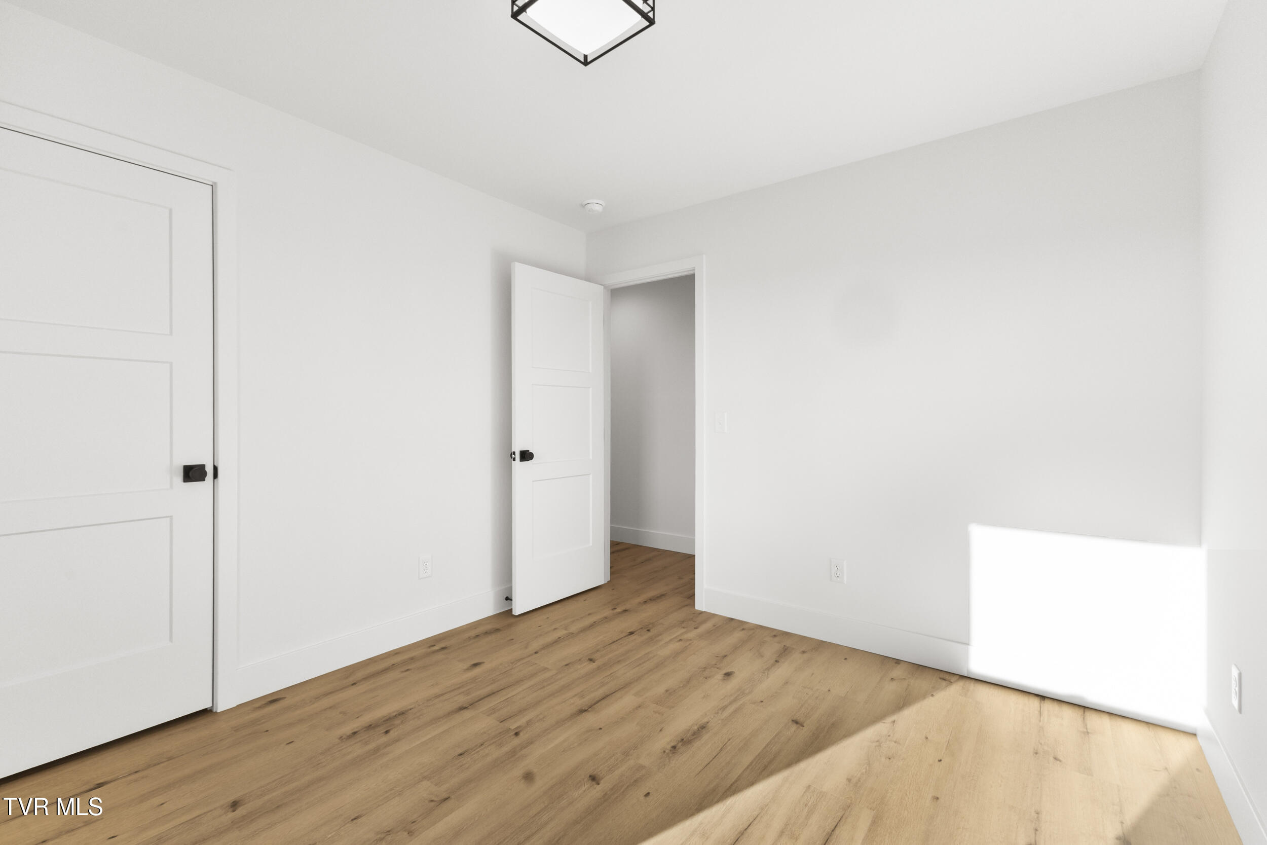 480 Noes Chapel Road Morristown, TN 37814 - Photo 34 of 40 40_img_3516