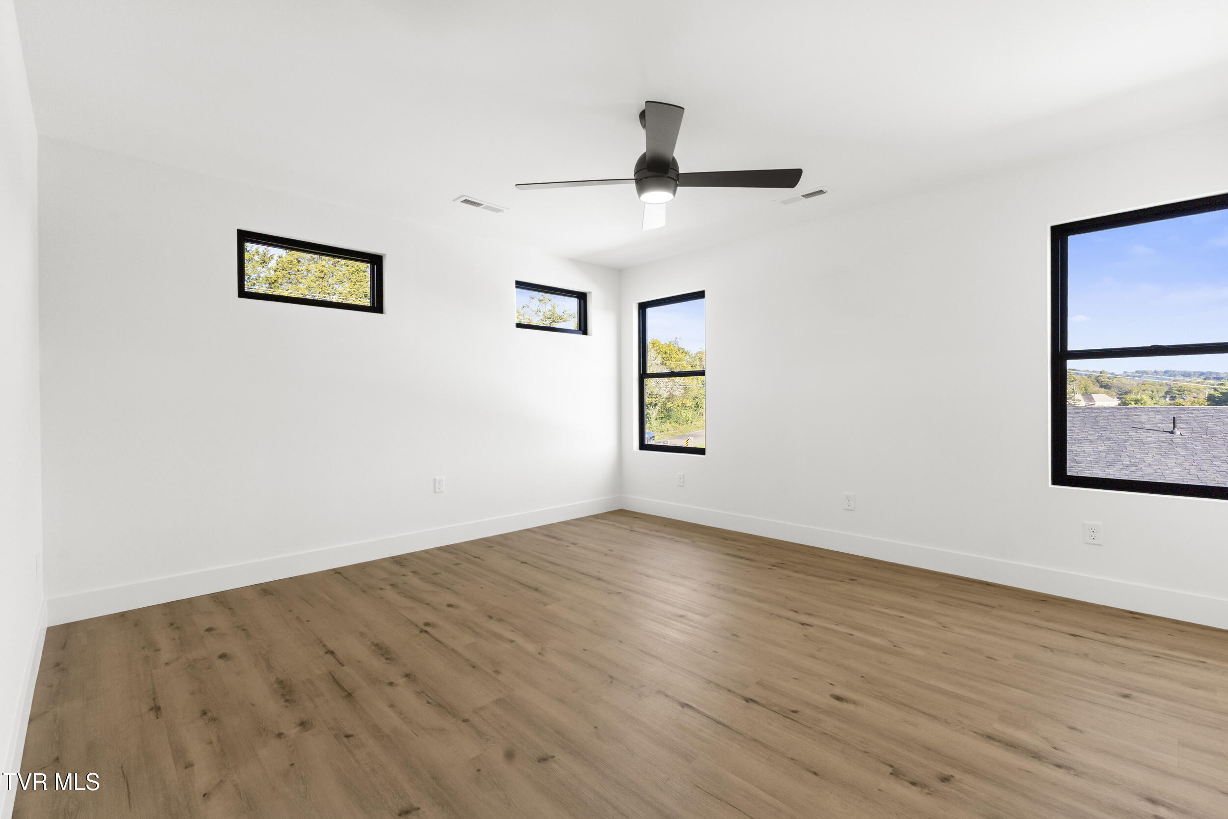 480 Noes Chapel Road Morristown, TN 37814 - Photo 36 of 40 43_img_3534