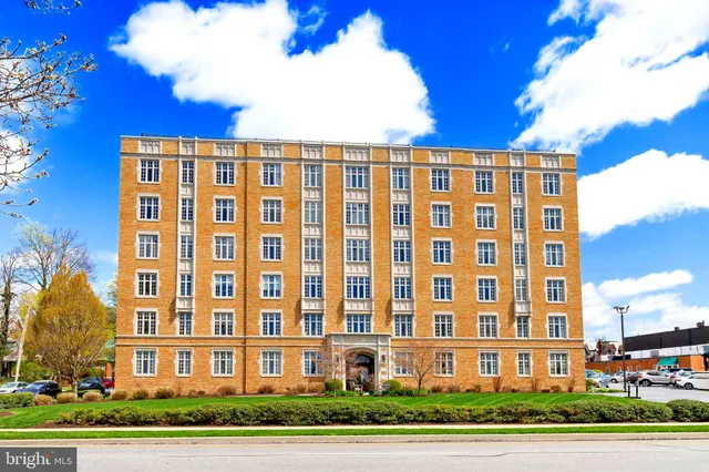 a view of a large building