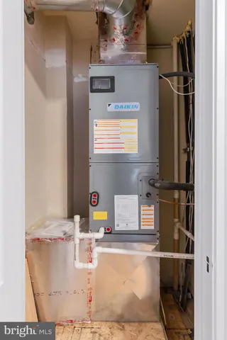 $320,000 | 1525 North Front Street, Unit 412, Harrisburg, PA 17102