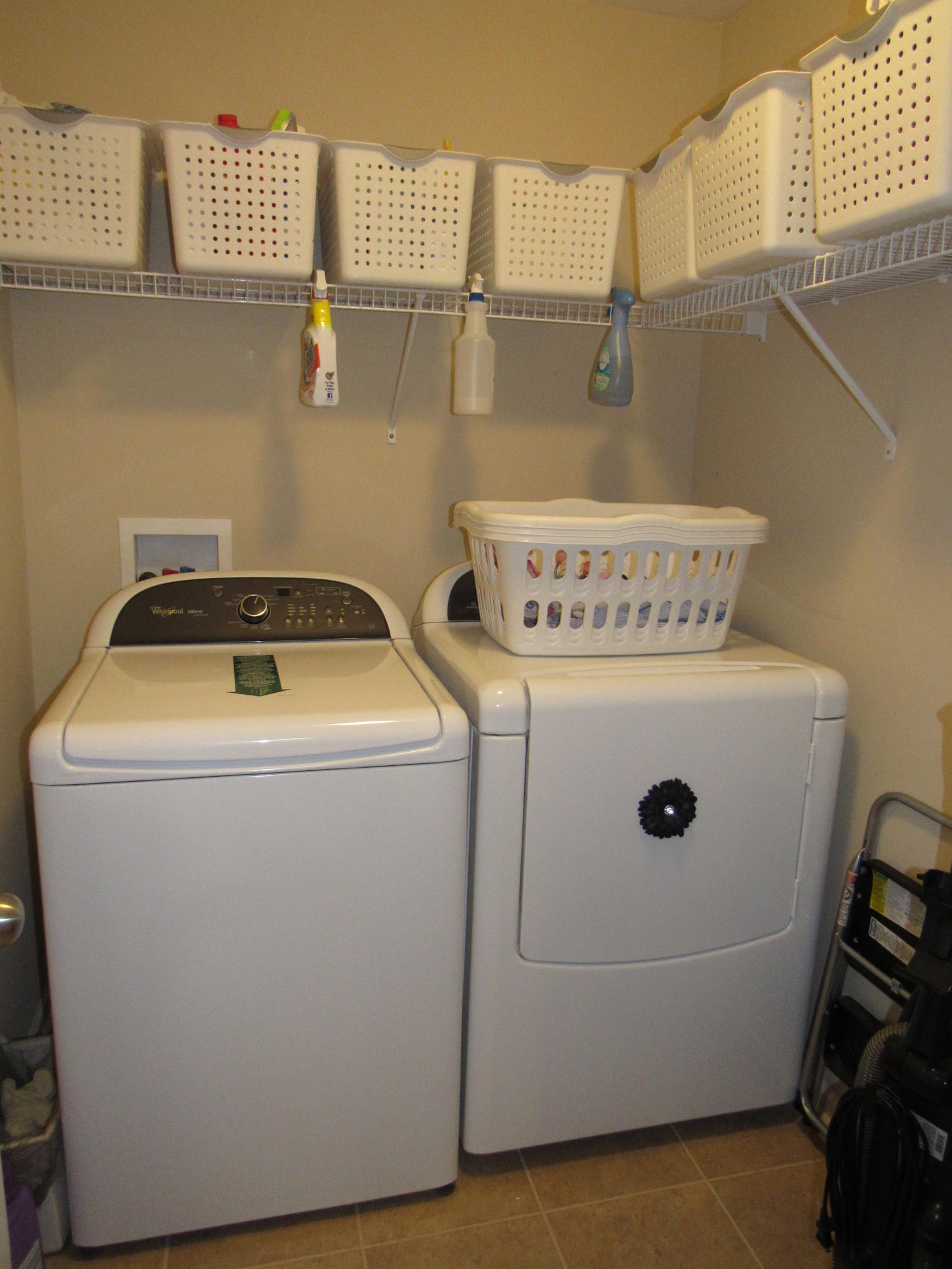 251 Decatur Drive Summerville, SC 29486 - Photo 29 of 43 Laundry Room