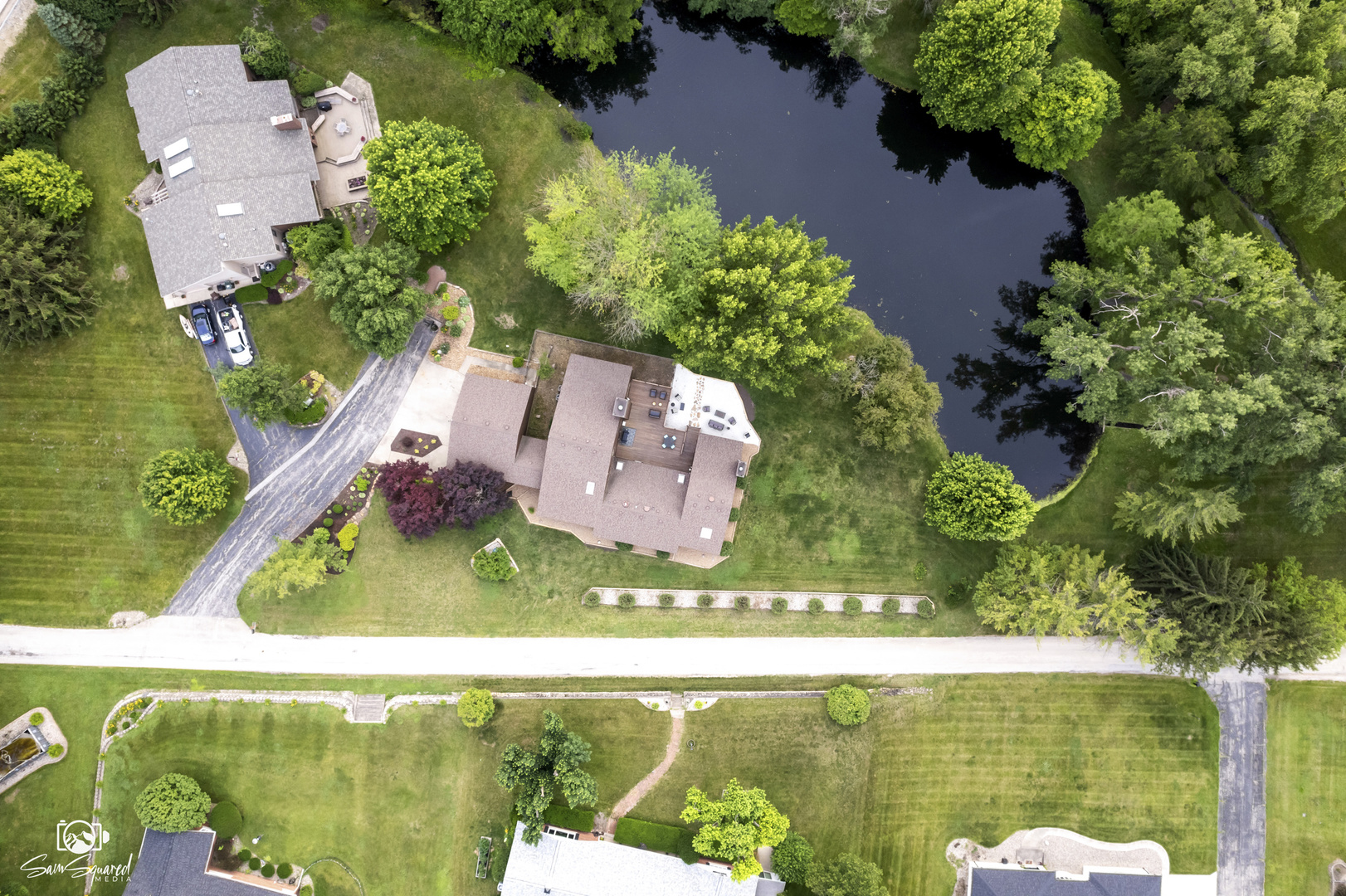 1886 Springview Drive Kankakee, IL 60901 - Photo 3 of 42 an aerial view of a house having a yard